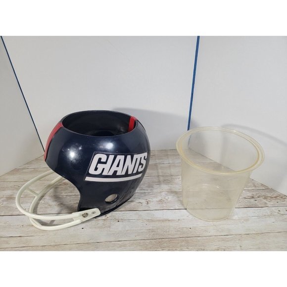 NFL New York Giants full size Helmet Party Snack Chip Chili Bowl‎ VINTAGE - Picture 2 of 8